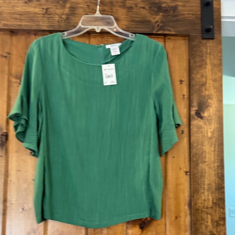 Esley Emerald Green Short Sleeve Flutter Blouse